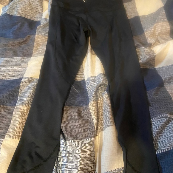 Zyia tight and bright leggings - Picture 2 of 3